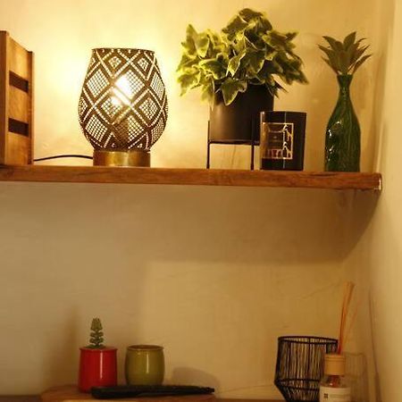 Petit Studio Au Coeur D'Uzes Apartment ภายนอก รูปภาพ