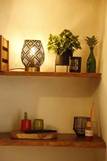 Petit Studio Au Coeur D'Uzes Apartment ภายนอก รูปภาพ