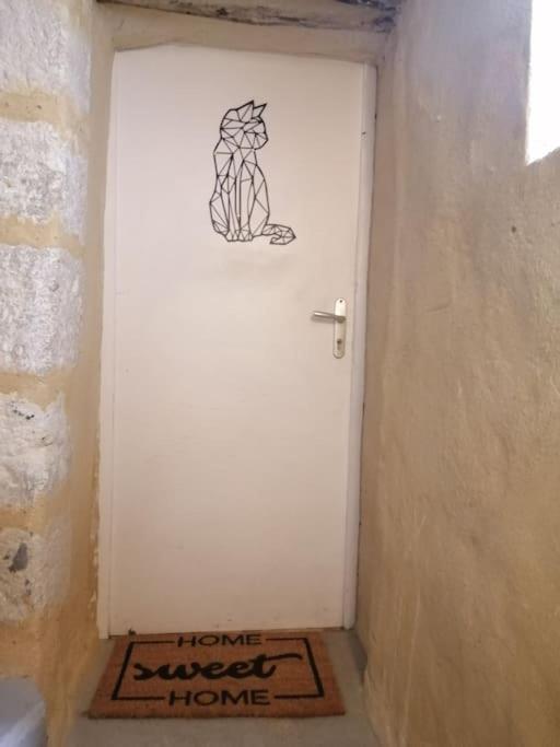 Petit Studio Au Coeur D'Uzes Apartment ภายนอก รูปภาพ